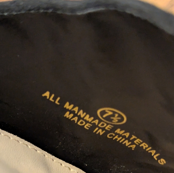 Lulu's Black Mules Size 7.5, Lorene Faux Suede Pointed-Toe - Picture 16 of 16